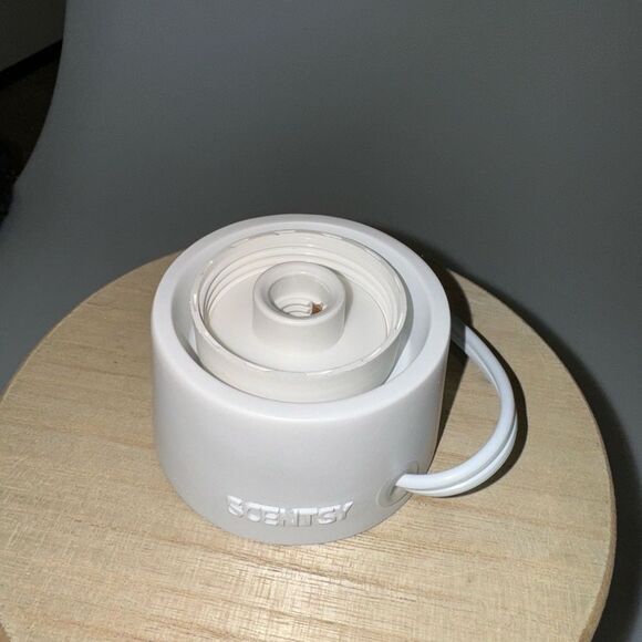 SCENTSY TABLETOP FOR GLASS NIGHTLIGHT - Picture 3 of 3